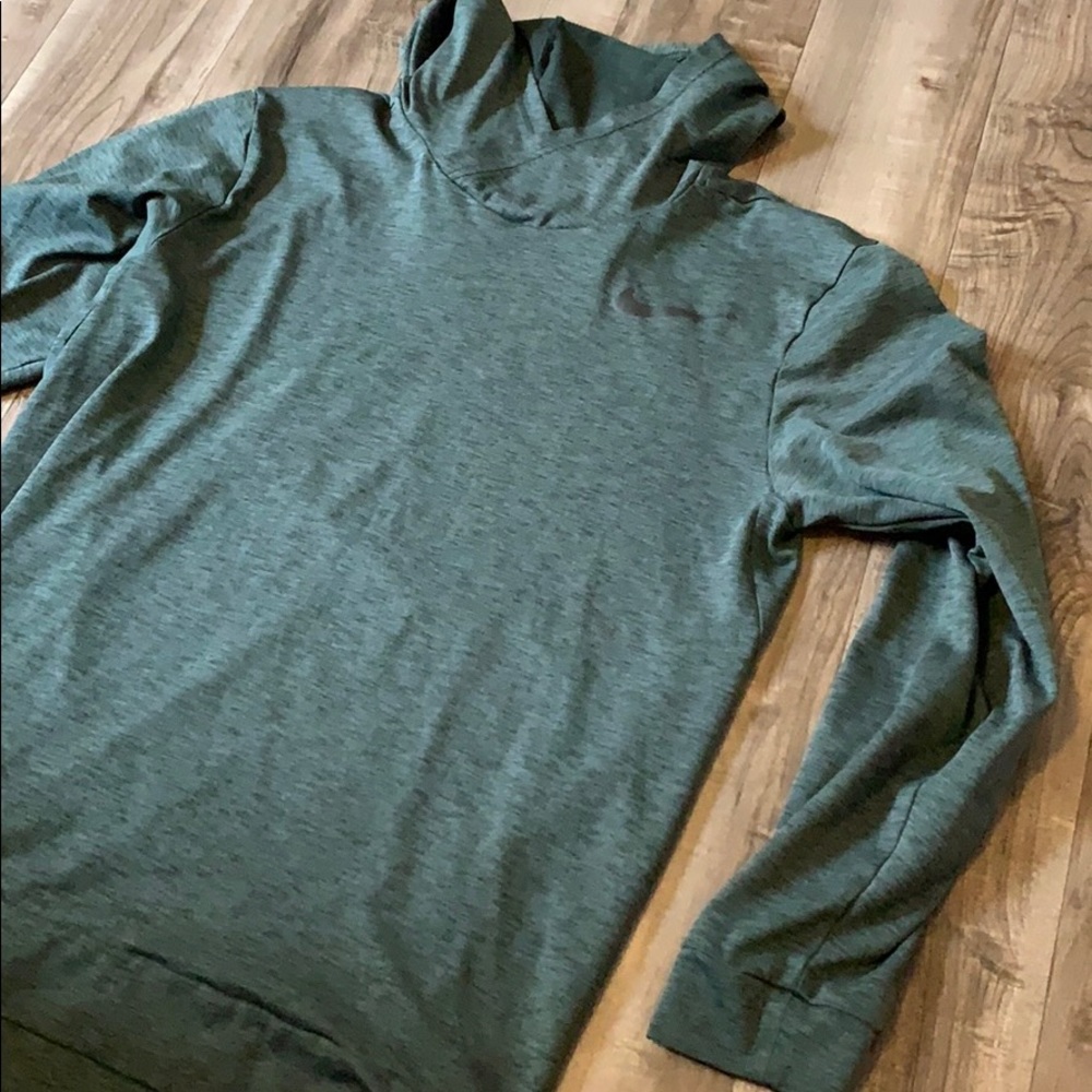 Nike Tech-Fit Long Sleeve Hoodie